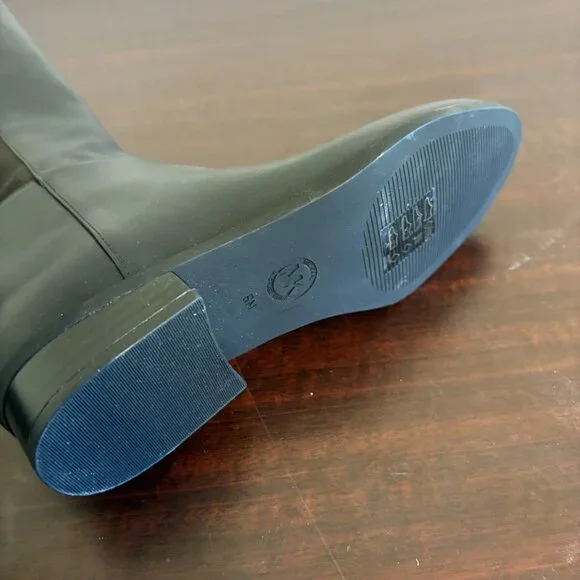 NIB Michael Kors BROMLEY Faux Leather Flat Boot Over the Knee Black 6M - Picture 5 of 6